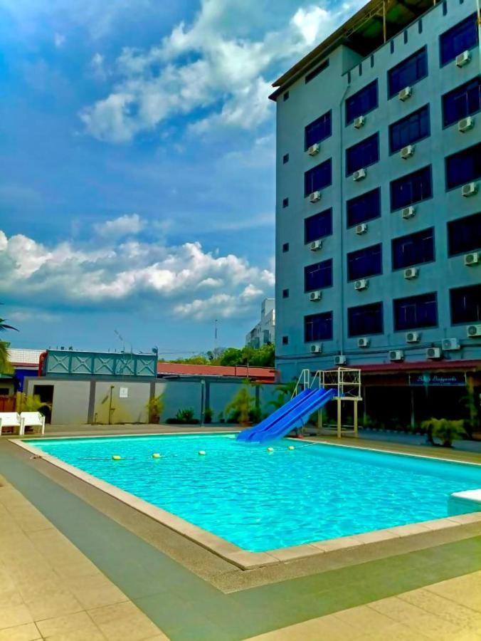 Langgura Baron Resort Pantai Cenang  Ngoại thất bức ảnh