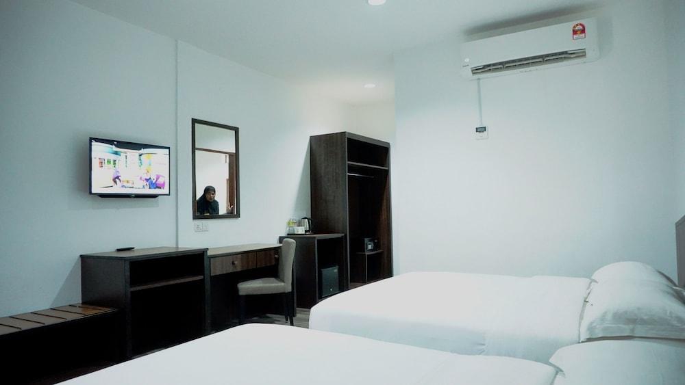 Langgura Baron Resort Pantai Cenang  Ngoại thất bức ảnh