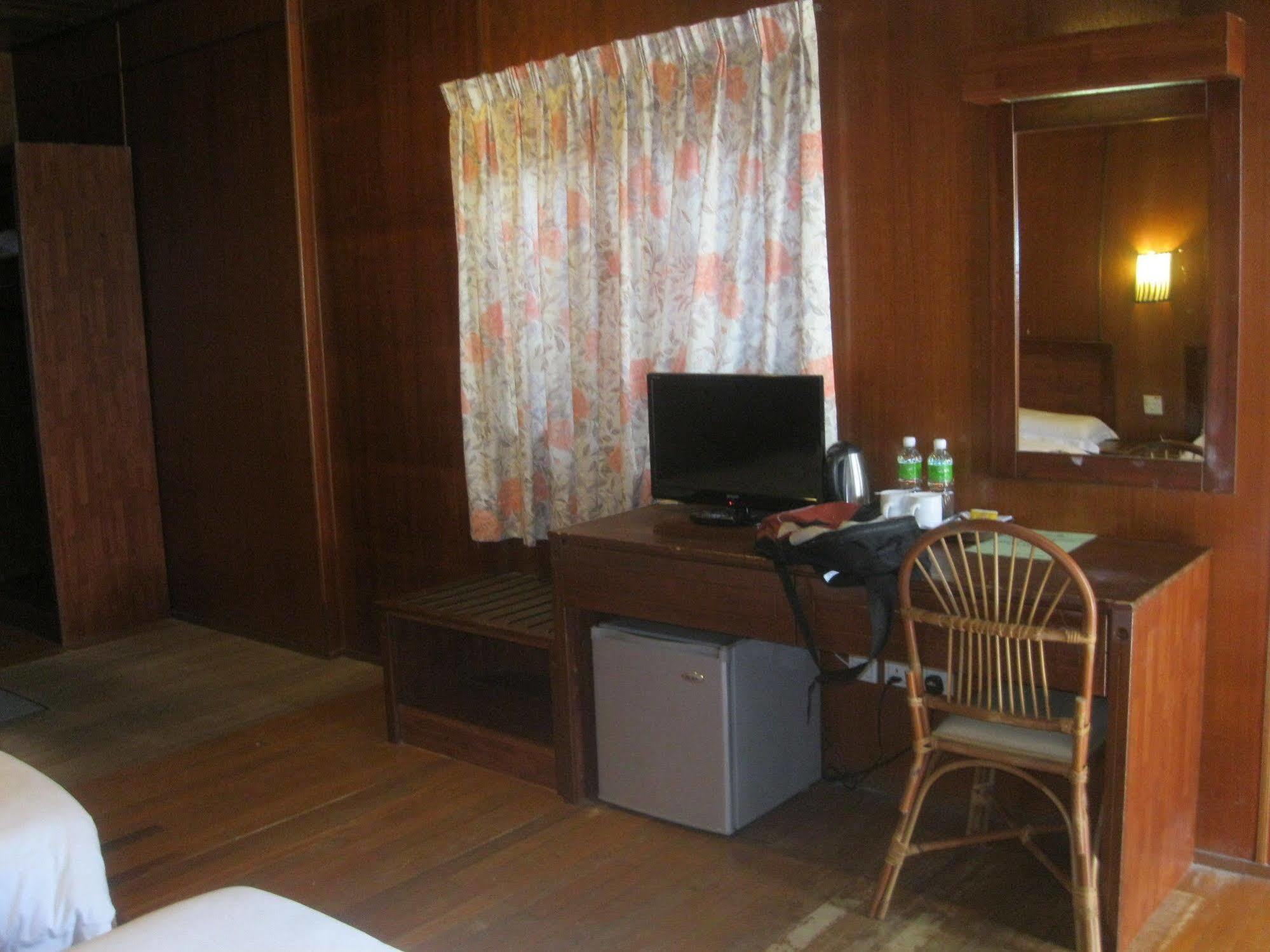 Langgura Baron Resort Pantai Cenang  Ngoại thất bức ảnh
